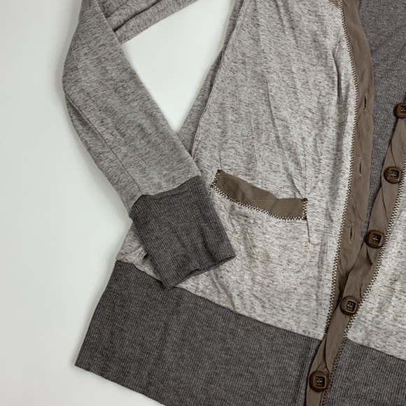 Miss Me Cardigan sweater XS Wings sequin Design Boho Earthy Button Style pockets - Picture 8 of 15